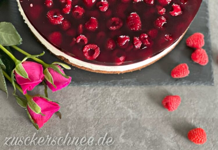 Himbeer-Mascarpone-Torte (Rezept) • Zuckerschnee.de Himbeer-Mascarpone-Torte (Rezept) • Zuckerschnee.de