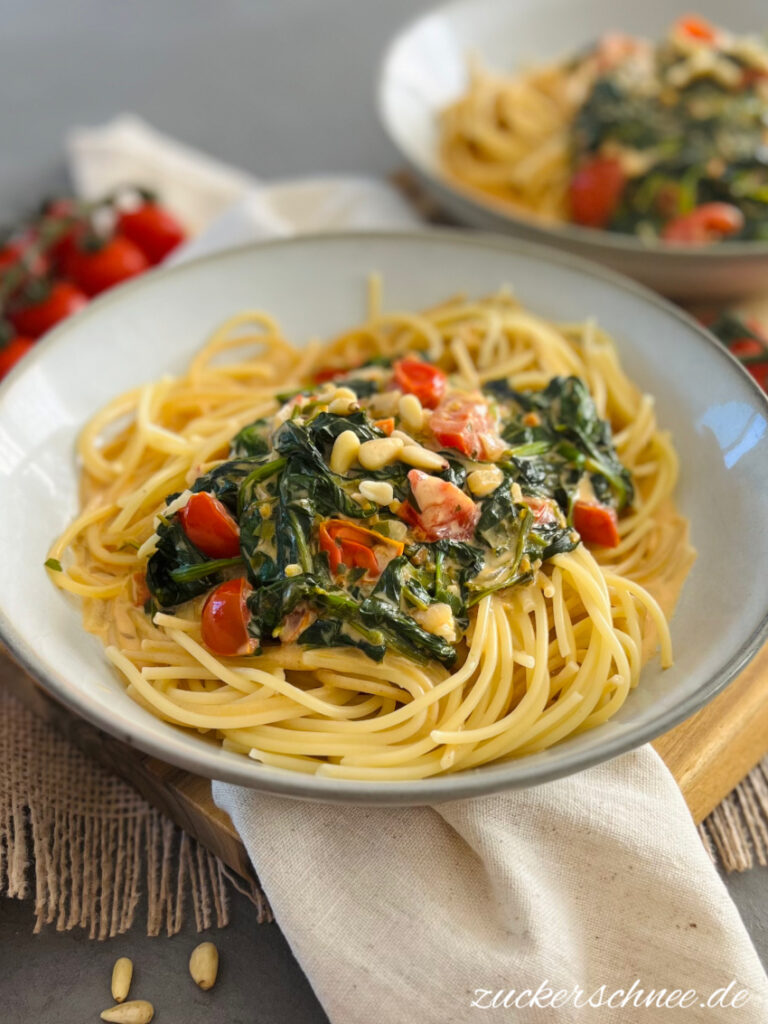 Spinat Sahne Nudeln