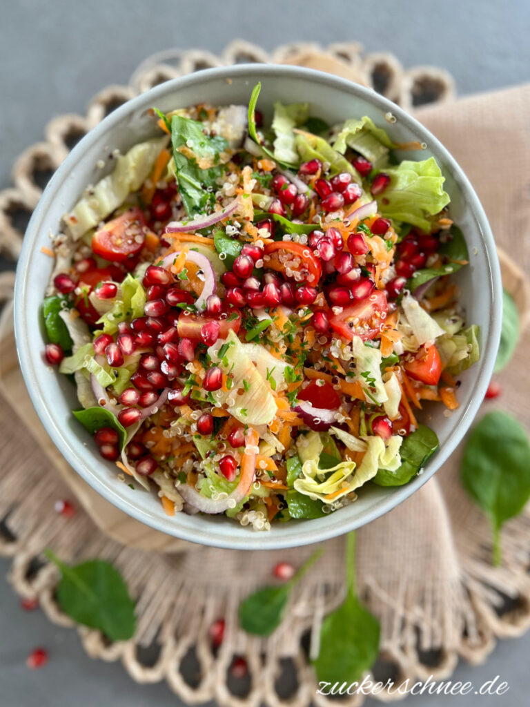 Sommerlicher Quinoa Salat schnell einfach