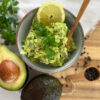 gesunder Brotaufstrich Avocado Erbsen Dip